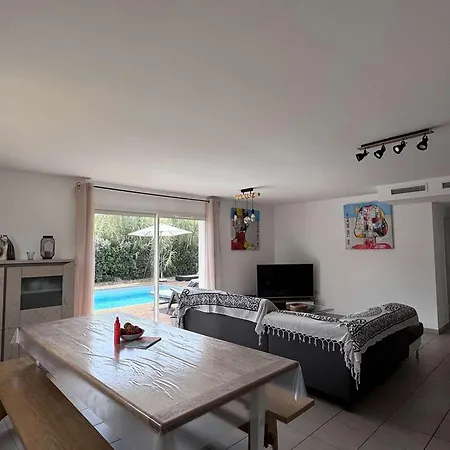 Avec Piscine, Wifi - 10 Pers. - Fr-1-878-83